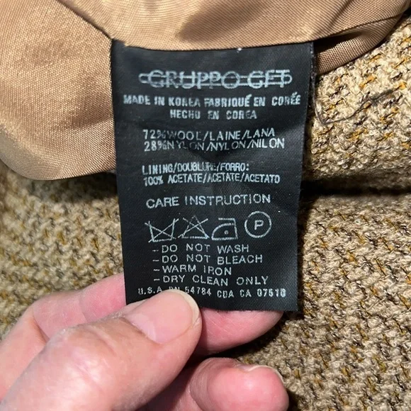 EMANUEL UNGARO Boucle Jacket Blazer Tan Tweed Wool Blend Neutral Classic Size 14 - Picture 4 of 5